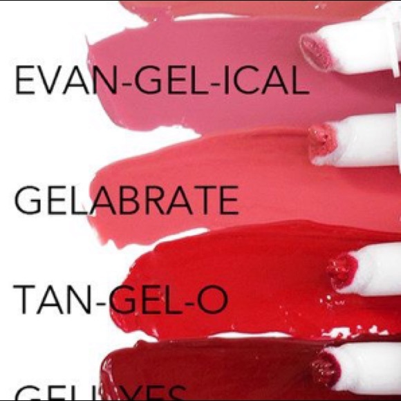 FREE WITH PURCHASE Cover Girl Melting lipstick - Picture 6 of 6